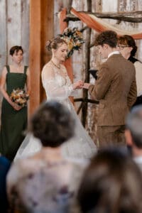 Dominyc autumn wedding sneak 118